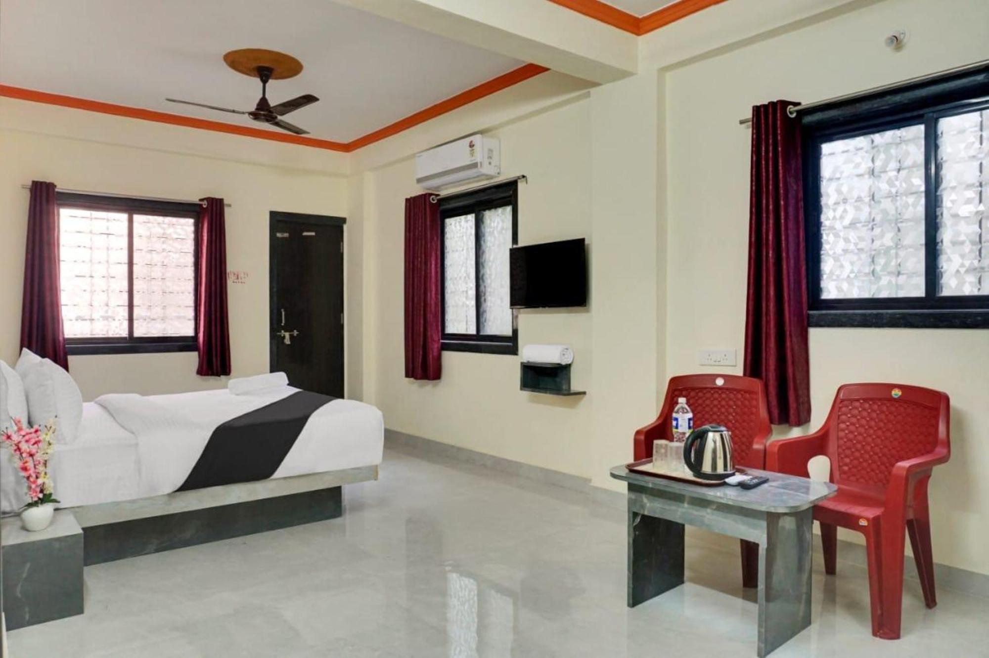 Hotel Paradise-Near Eon It Park Kharadi פונה מראה חיצוני תמונה