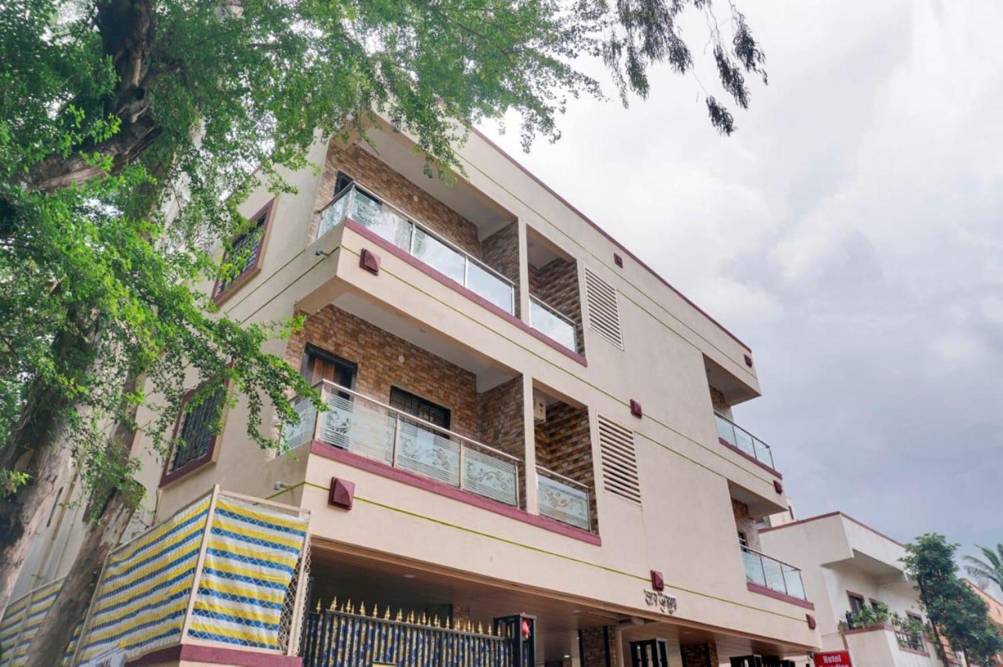 Hotel Paradise-Near Eon It Park Kharadi פונה מראה חיצוני תמונה
