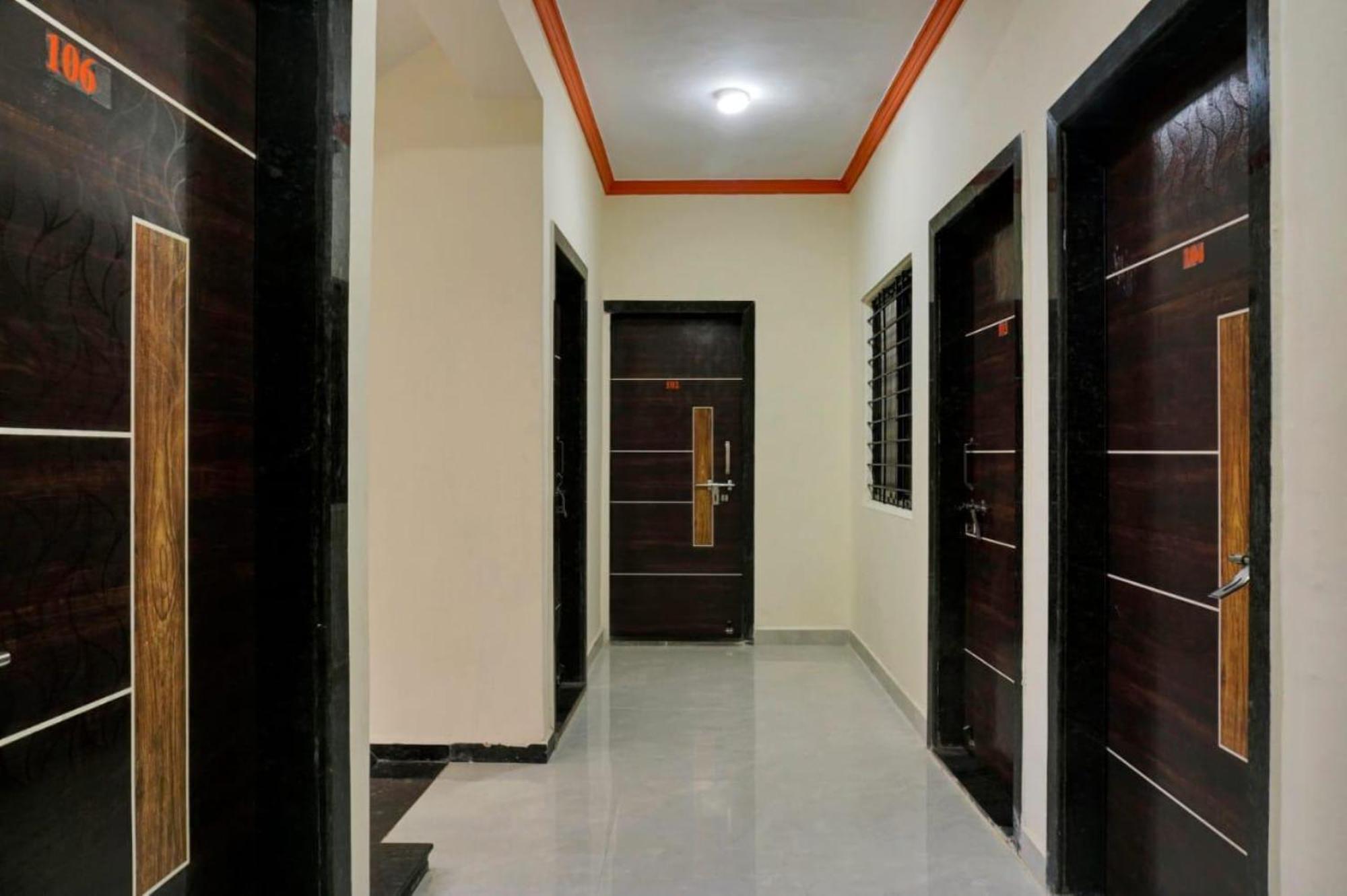 Hotel Paradise-Near Eon It Park Kharadi פונה מראה חיצוני תמונה